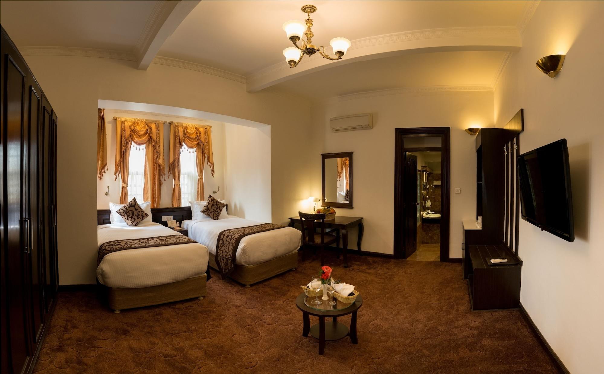 Maya Manor Boutique Hotel By Kgh Group Kathmandu Exterior photo