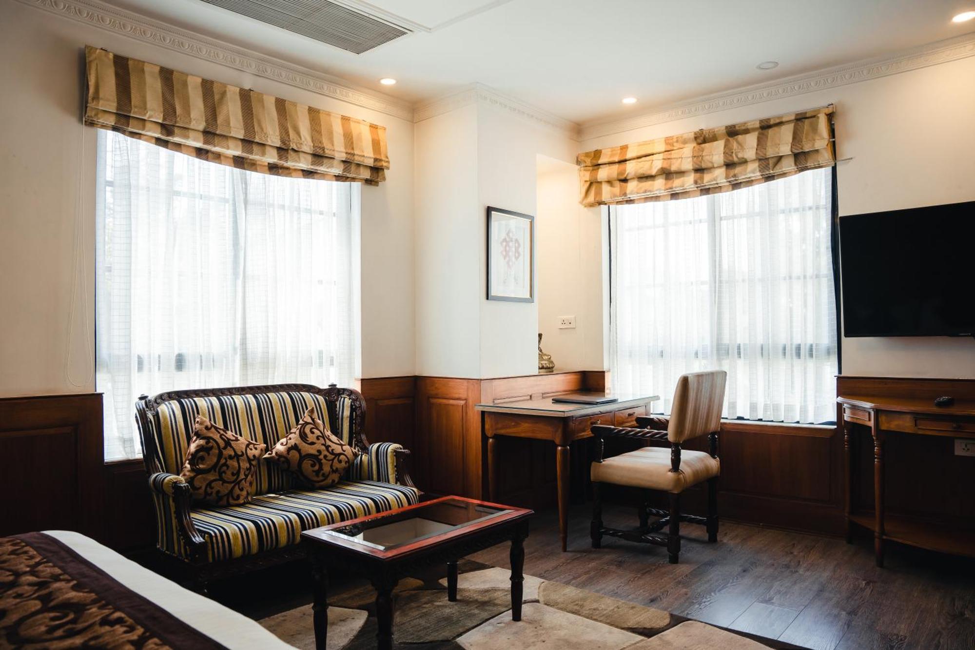 Maya Manor Boutique Hotel By Kgh Group Kathmandu Exterior photo